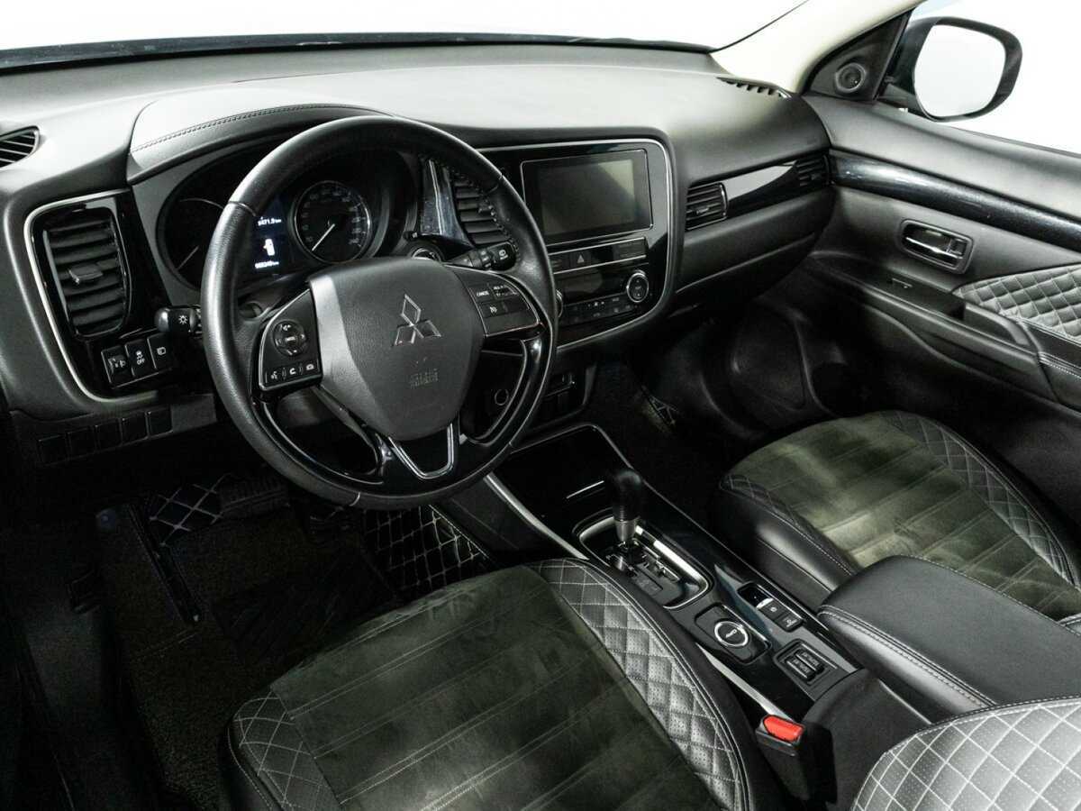 Mitsubishi Outlander, 2019 Фото №11
