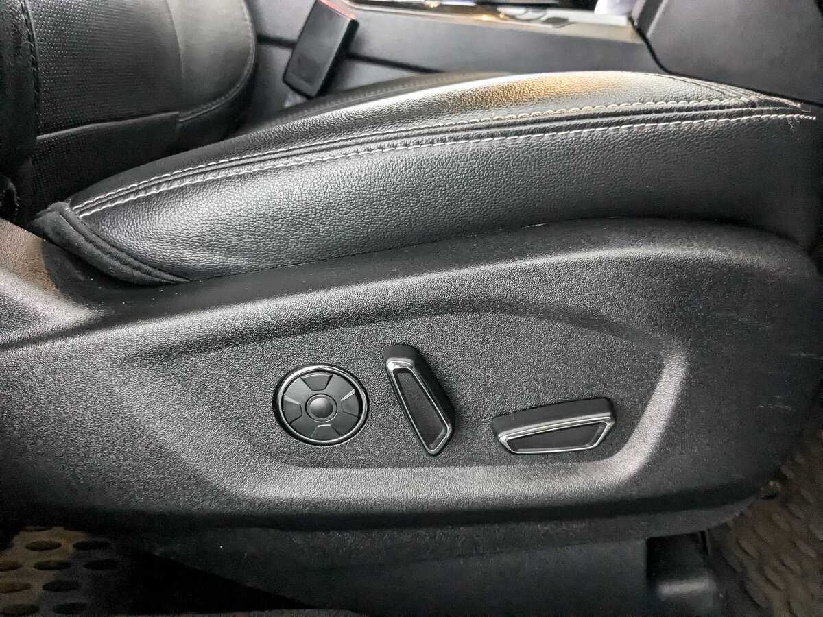 Ford Explorer, 2017 Фото №21