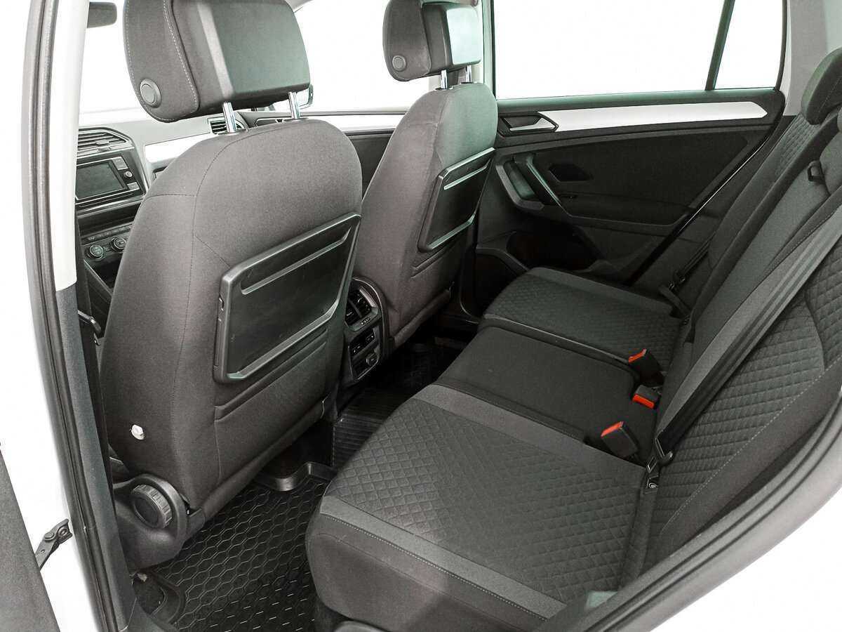 Volkswagen Tiguan, 2017 Фото №12