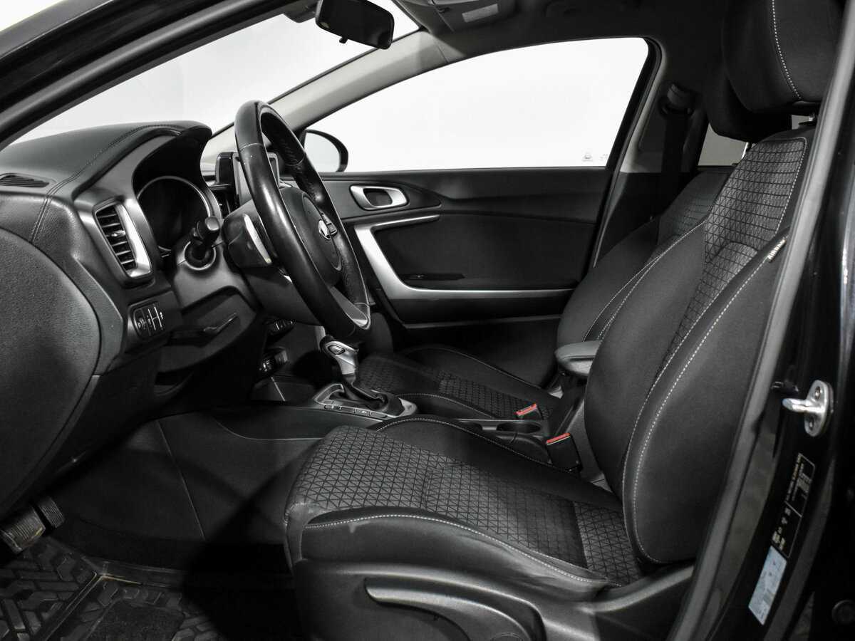 Kia Ceed, 2019 Фото №10