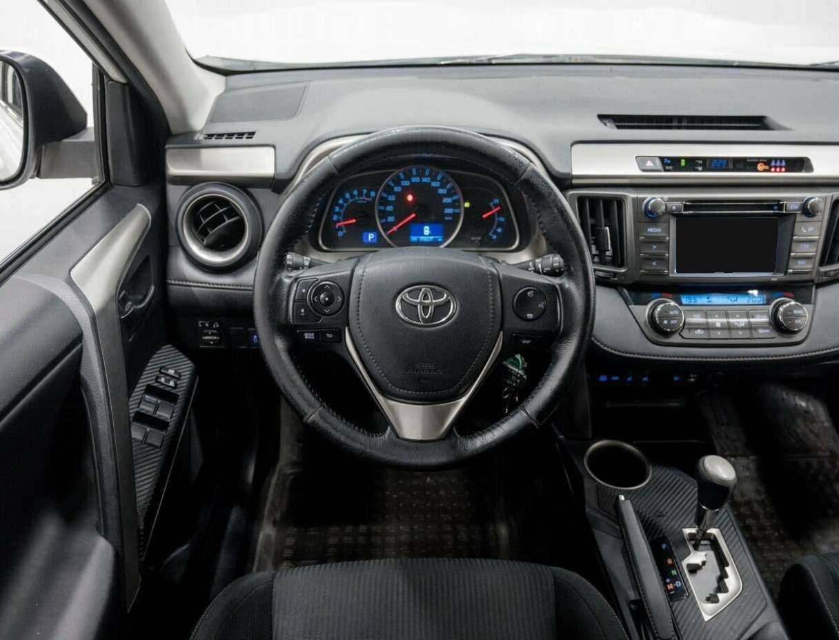 Toyota RAV4, 2014 Фото №11