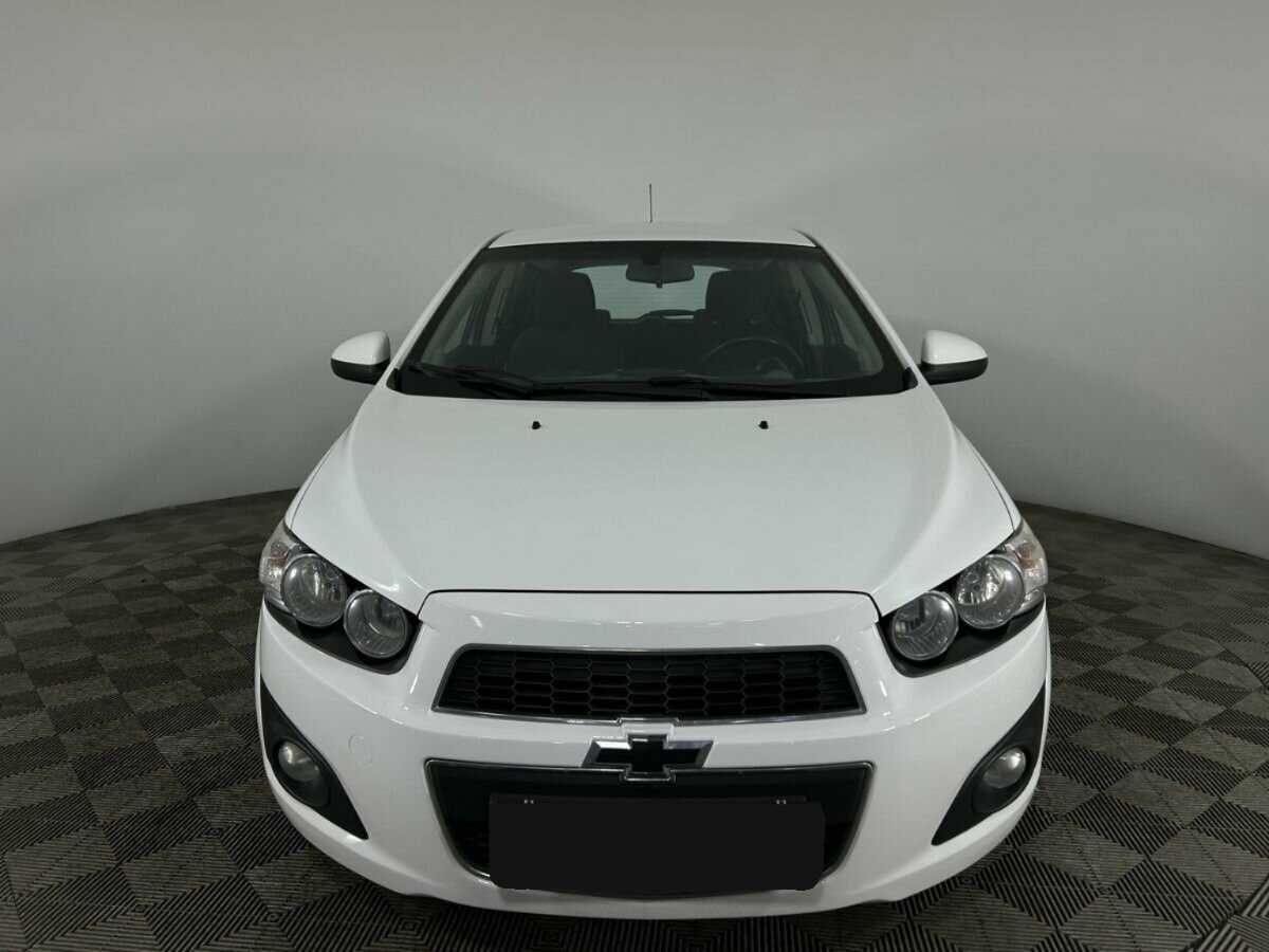 Chevrolet Aveo, 2014 Фото №2