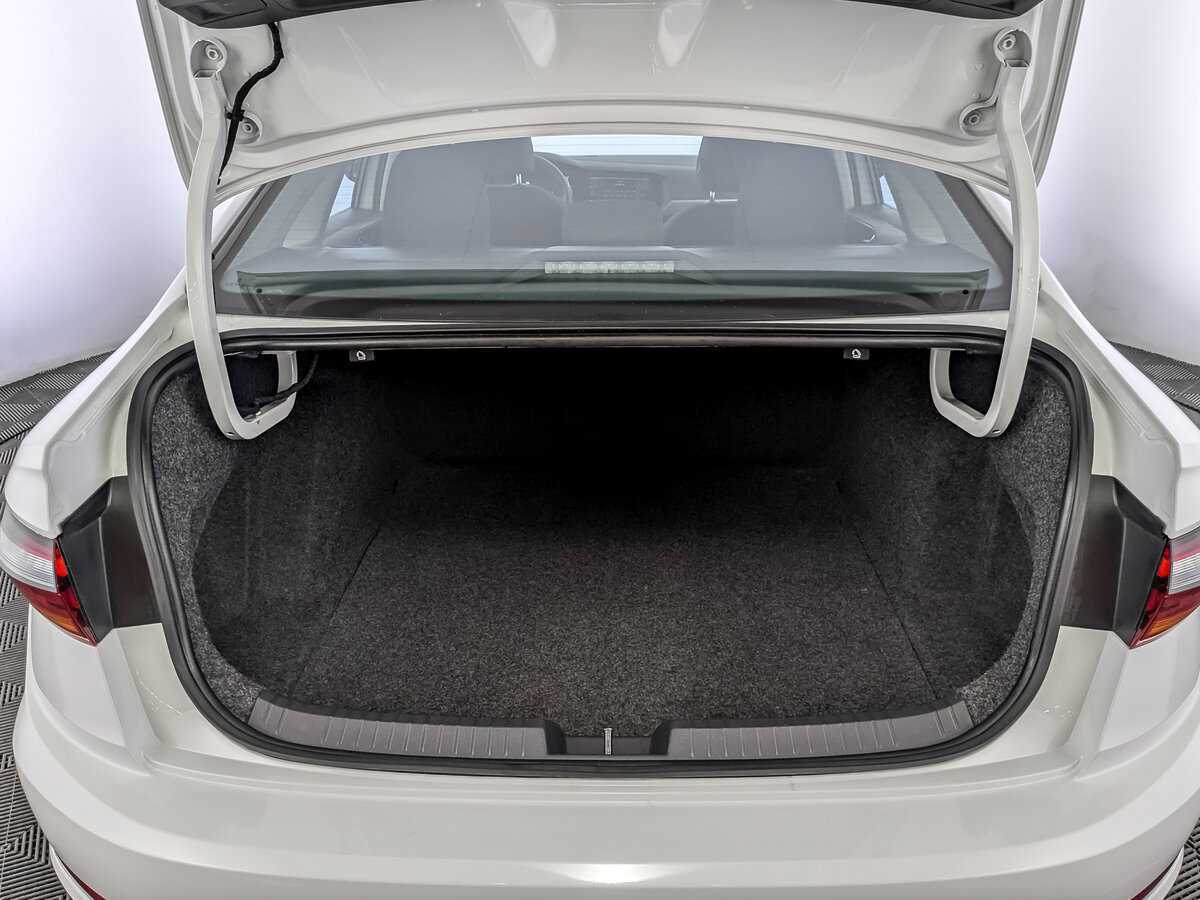 Volkswagen Jetta, 2020 Фото №10
