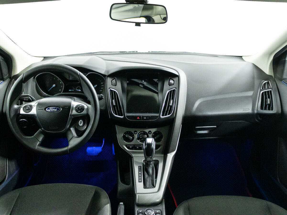 Ford Focus, 2012 Фото №13