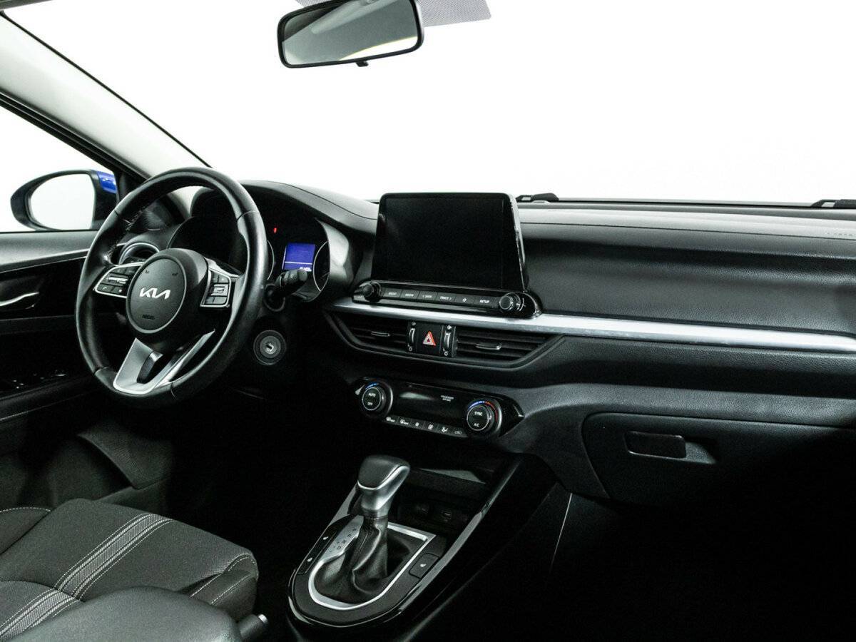 Kia Cerato, 2021 Фото №9