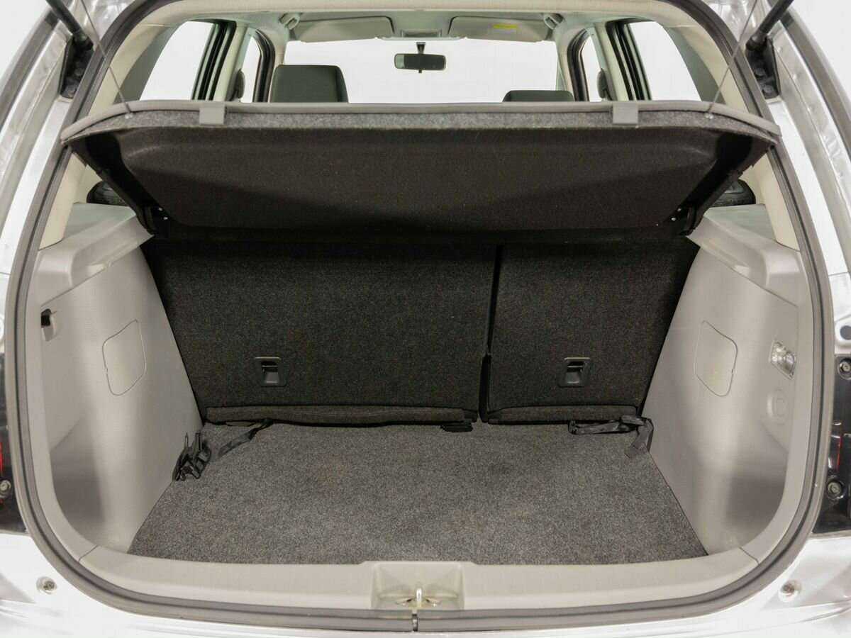 Suzuki SX4, 2013 Фото №21