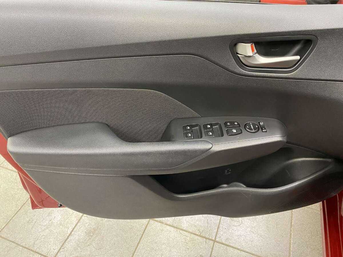 Hyundai Solaris, 2018 Фото №8