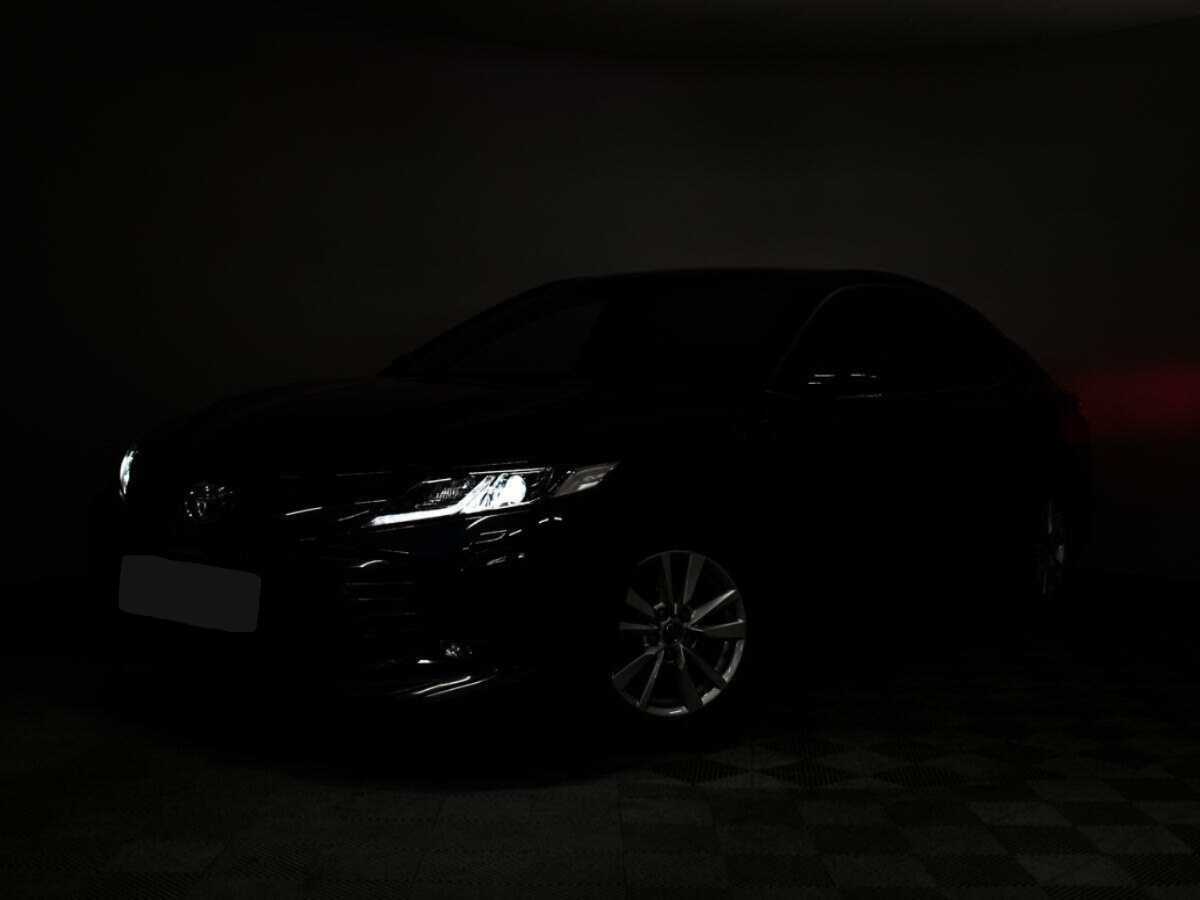 Toyota Camry, 2019 Фото №2
