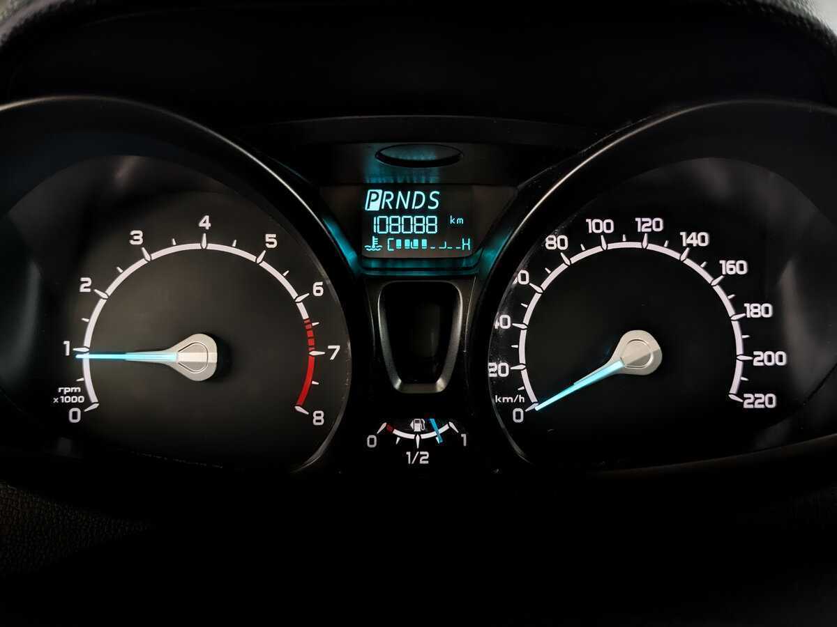 Ford EcoSport, 2016 Фото №10