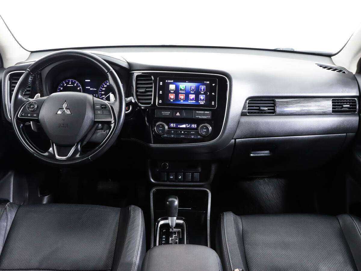 Mitsubishi Outlander, 2018 Фото №10