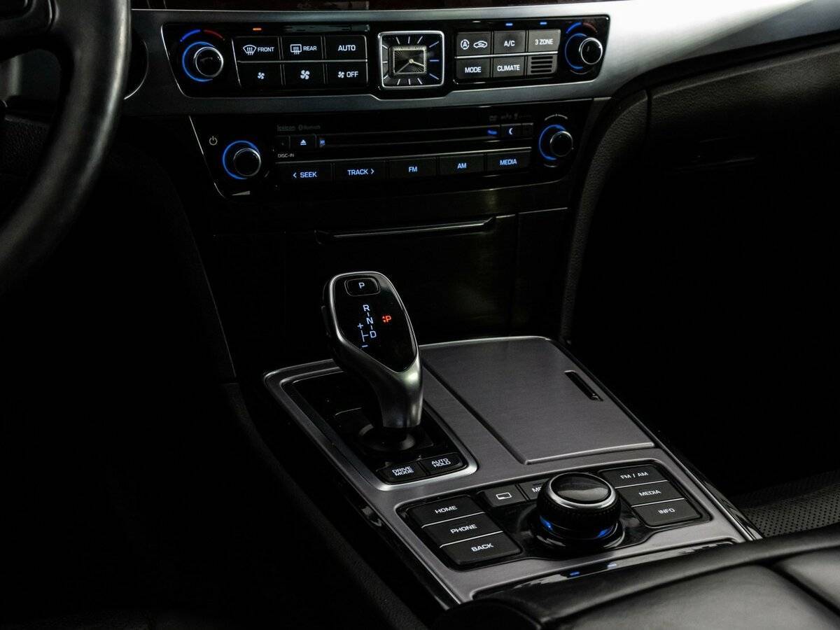 Hyundai Equus, 2015 Фото №11
