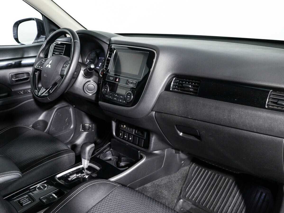 Mitsubishi Outlander, 2019 Фото №9