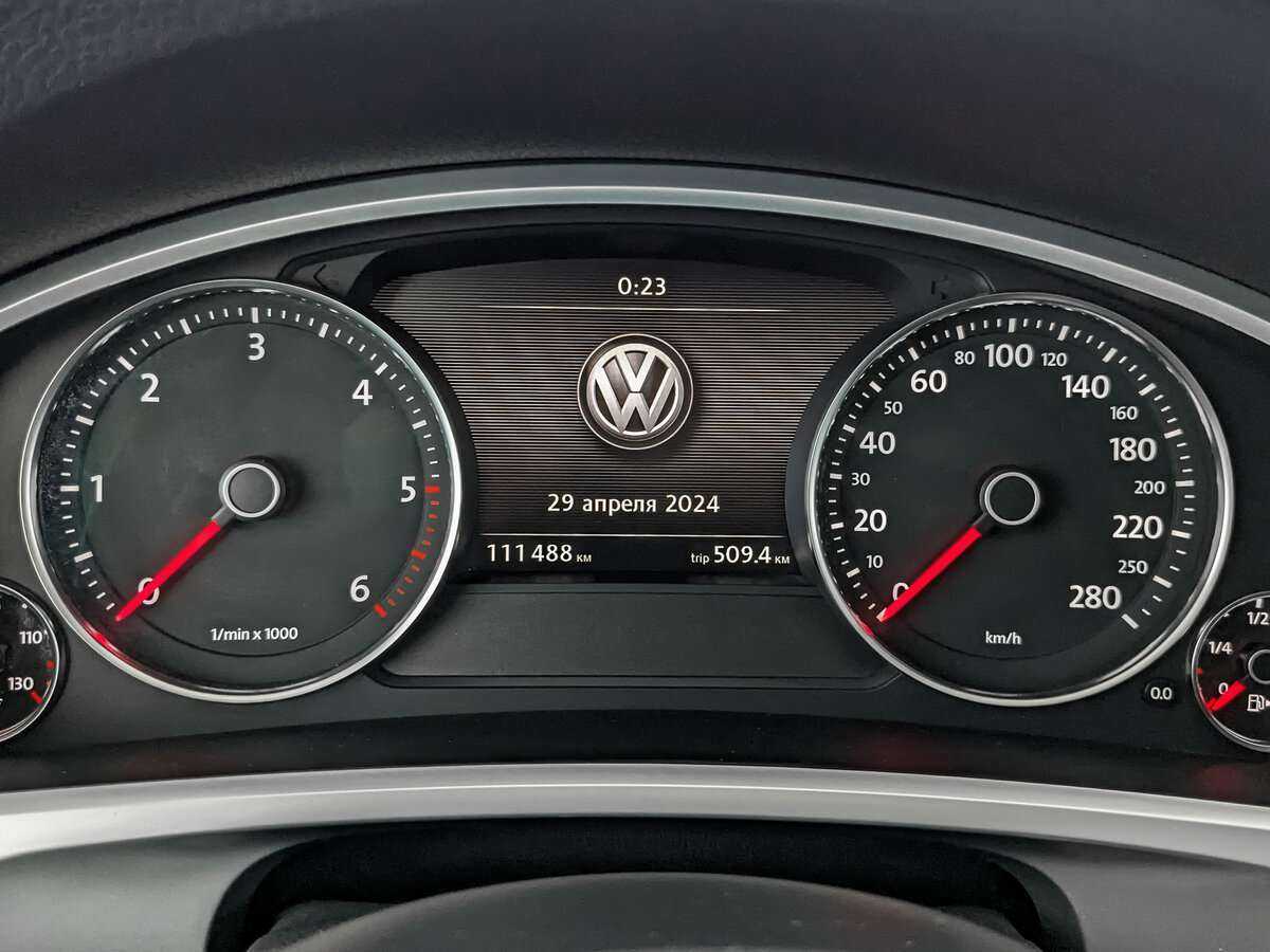 Volkswagen Touareg, 2017 Фото №16