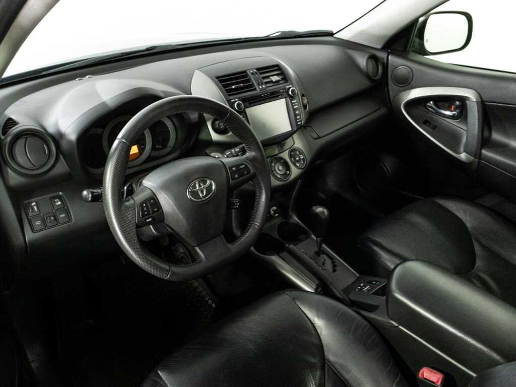 Toyota RAV4, 2012 Фото №11
