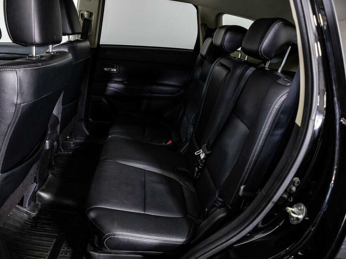 Mitsubishi Outlander, 2015 Фото №8