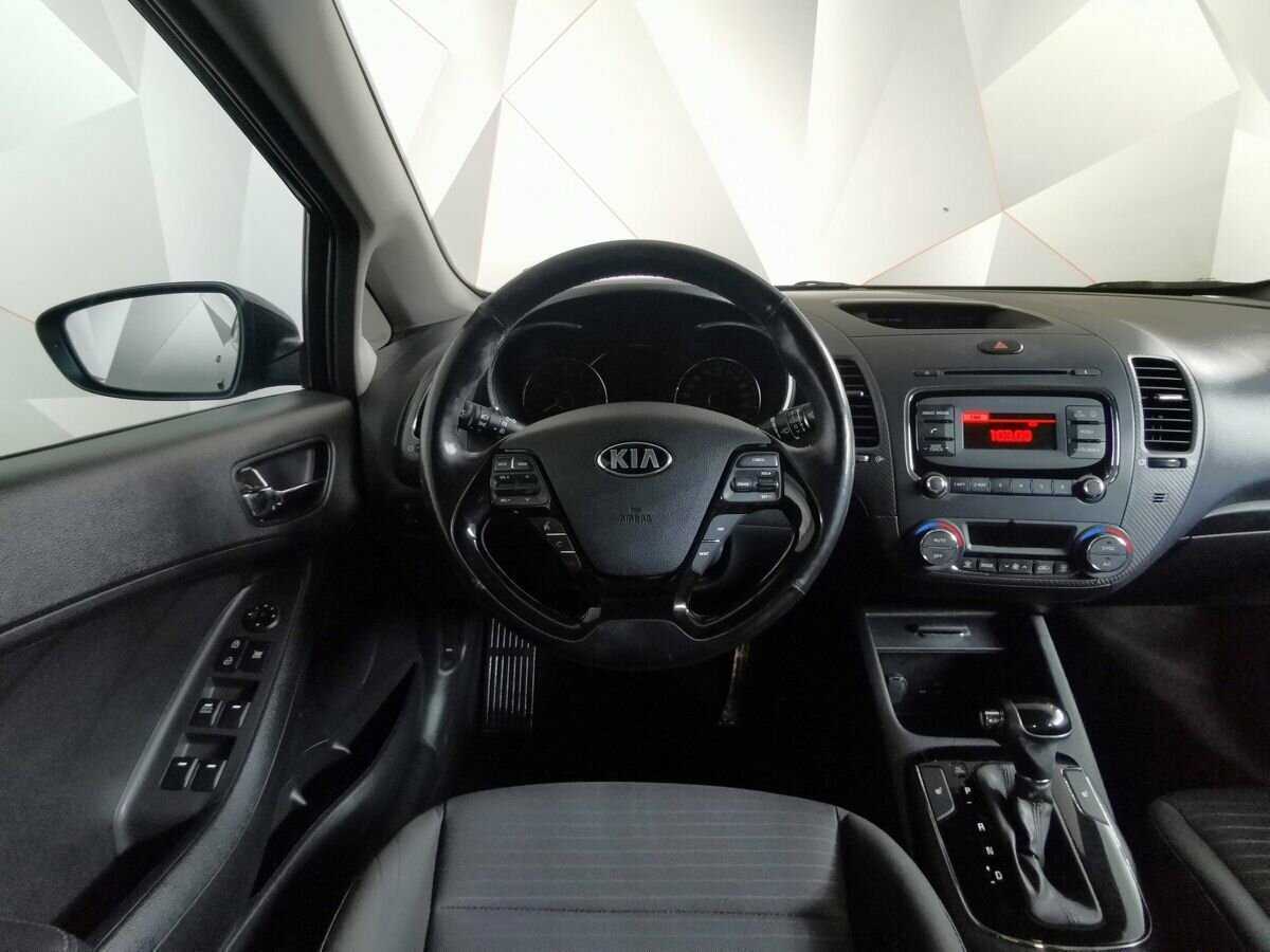 Kia Cerato, 2018 Фото №15