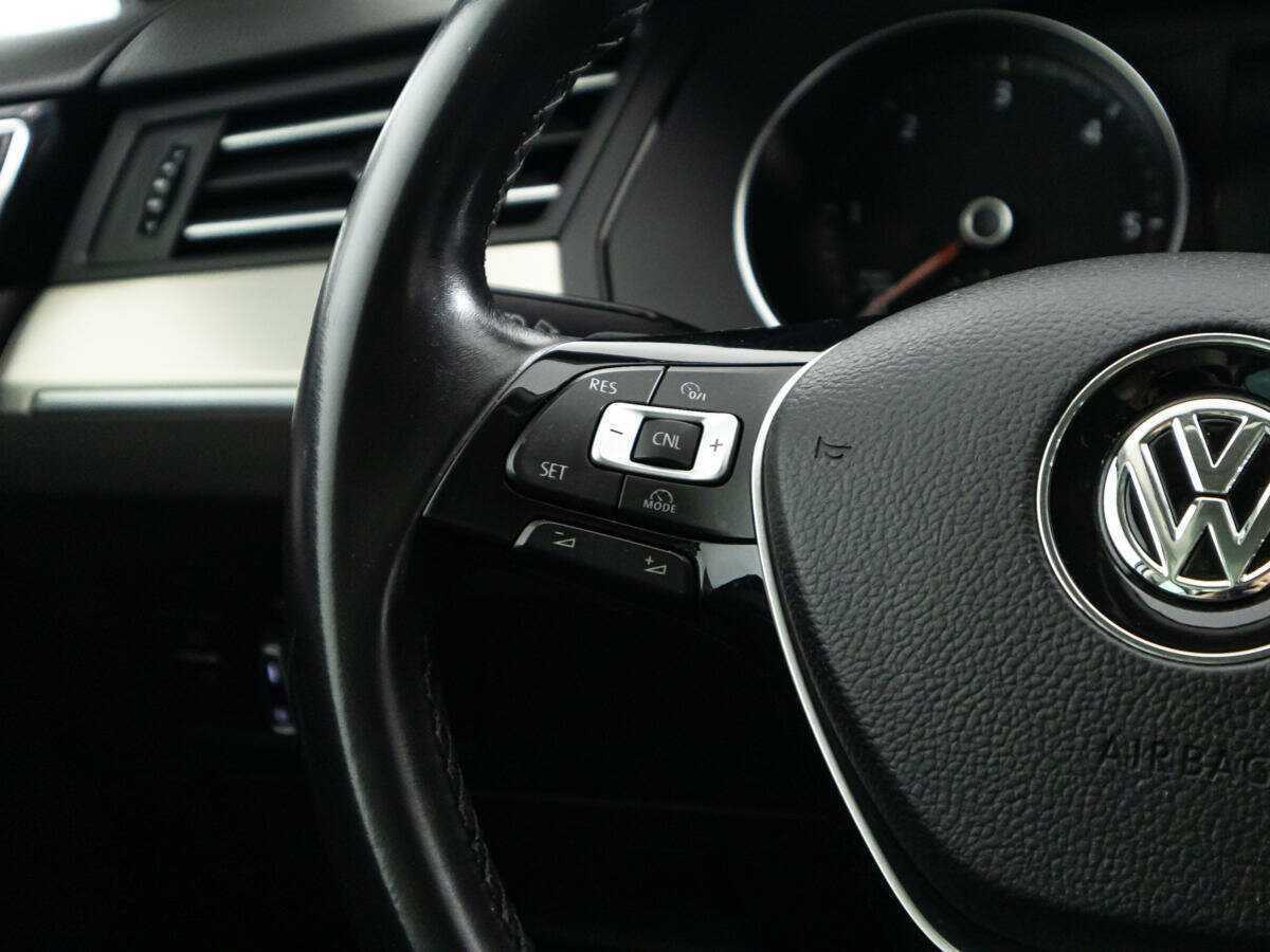 Volkswagen Passat DSG7, 2017 Фото №18