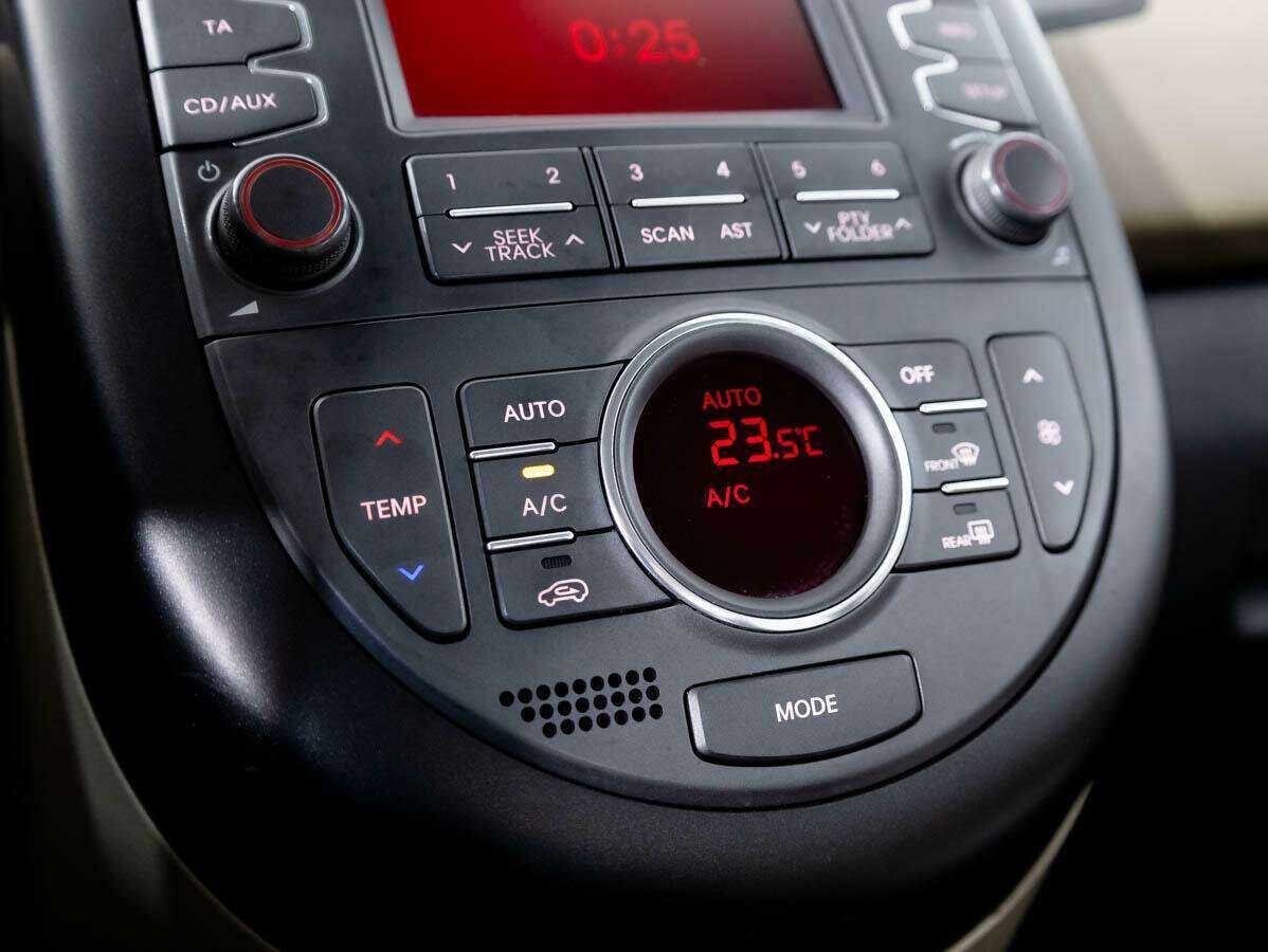 Kia Soul, 2012 Фото №17