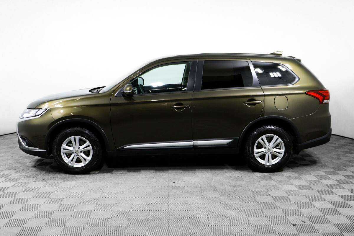 Mitsubishi Outlander, 2020 Фото №8