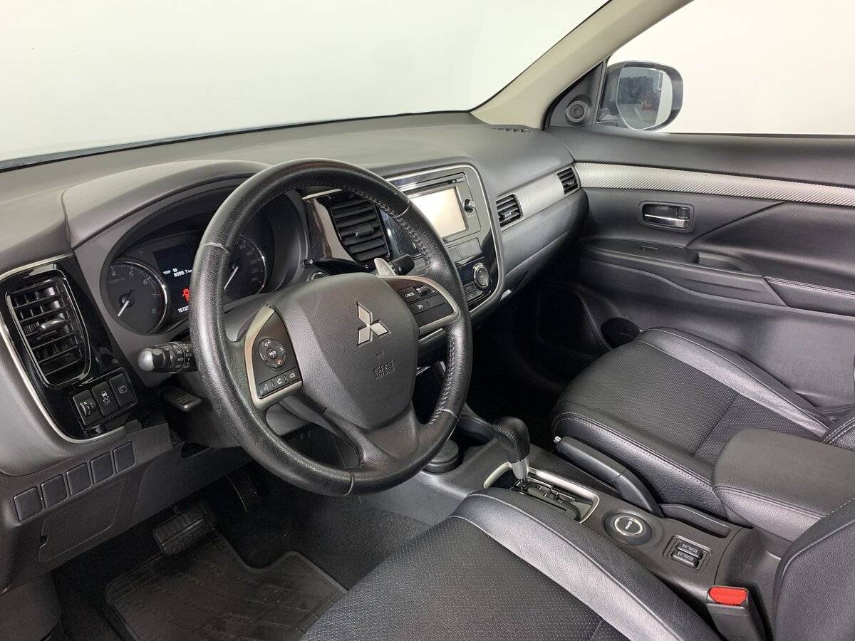 Mitsubishi Outlander, 2013 Фото №11