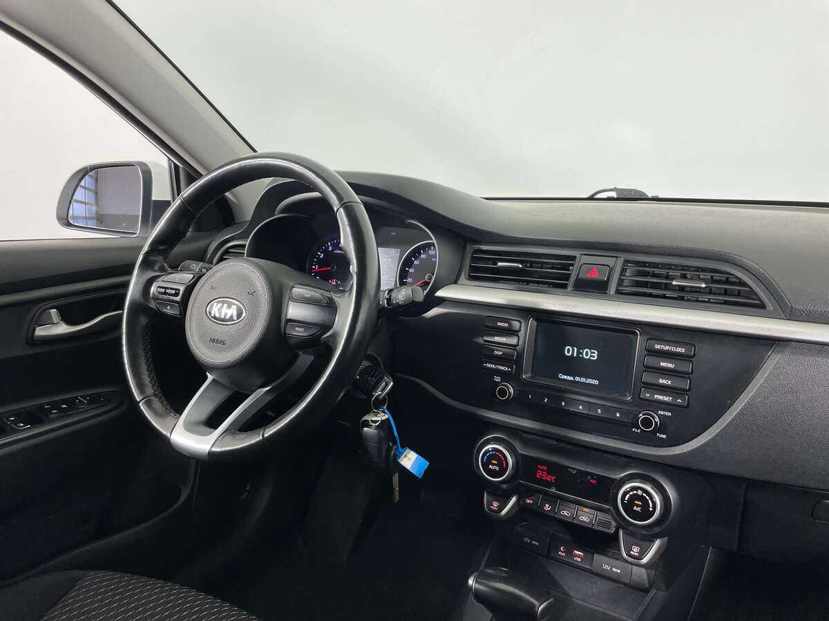 Kia Rio X-Line, 2020 Фото №13