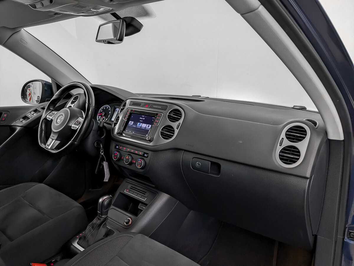 Volkswagen Tiguan, 2016 Фото №11