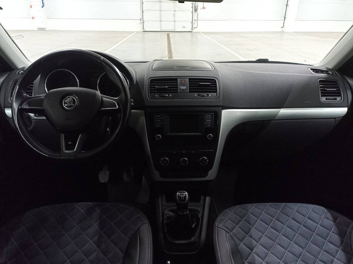 Skoda Yeti, 2015 Фото №14