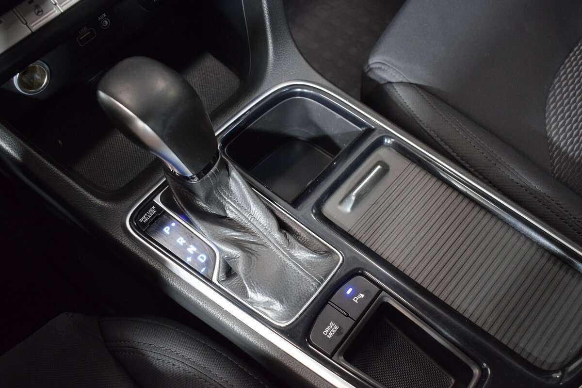 Hyundai Sonata, 2018 Фото №20