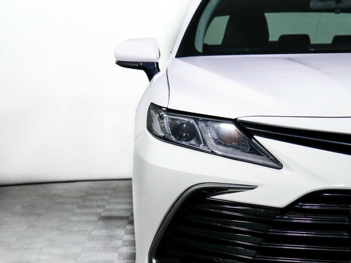 Toyota Camry, 2021 Фото №18
