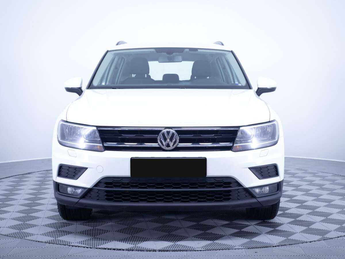Volkswagen Tiguan, 2018 Фото №2