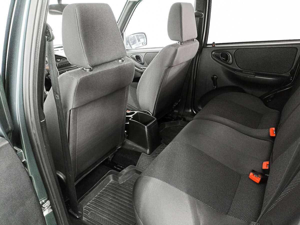 Chevrolet Niva, 2014 Фото №10