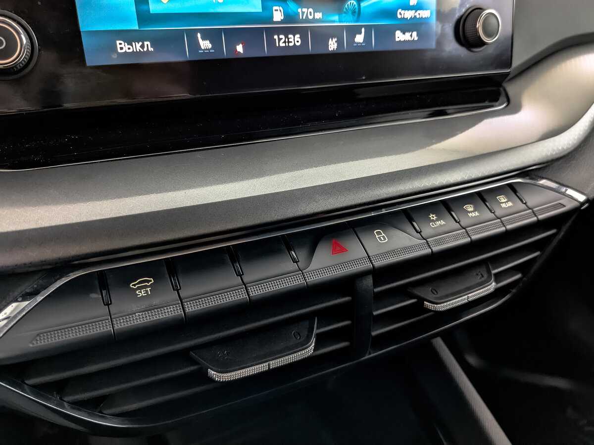 Skoda Octavia, 2021 Фото №17