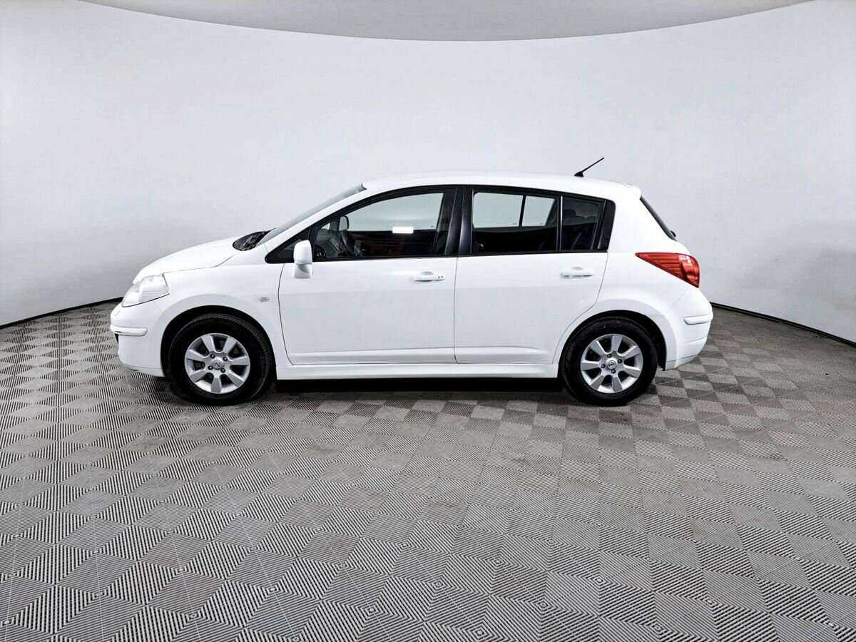 Nissan Tiida, 2012 Фото №8