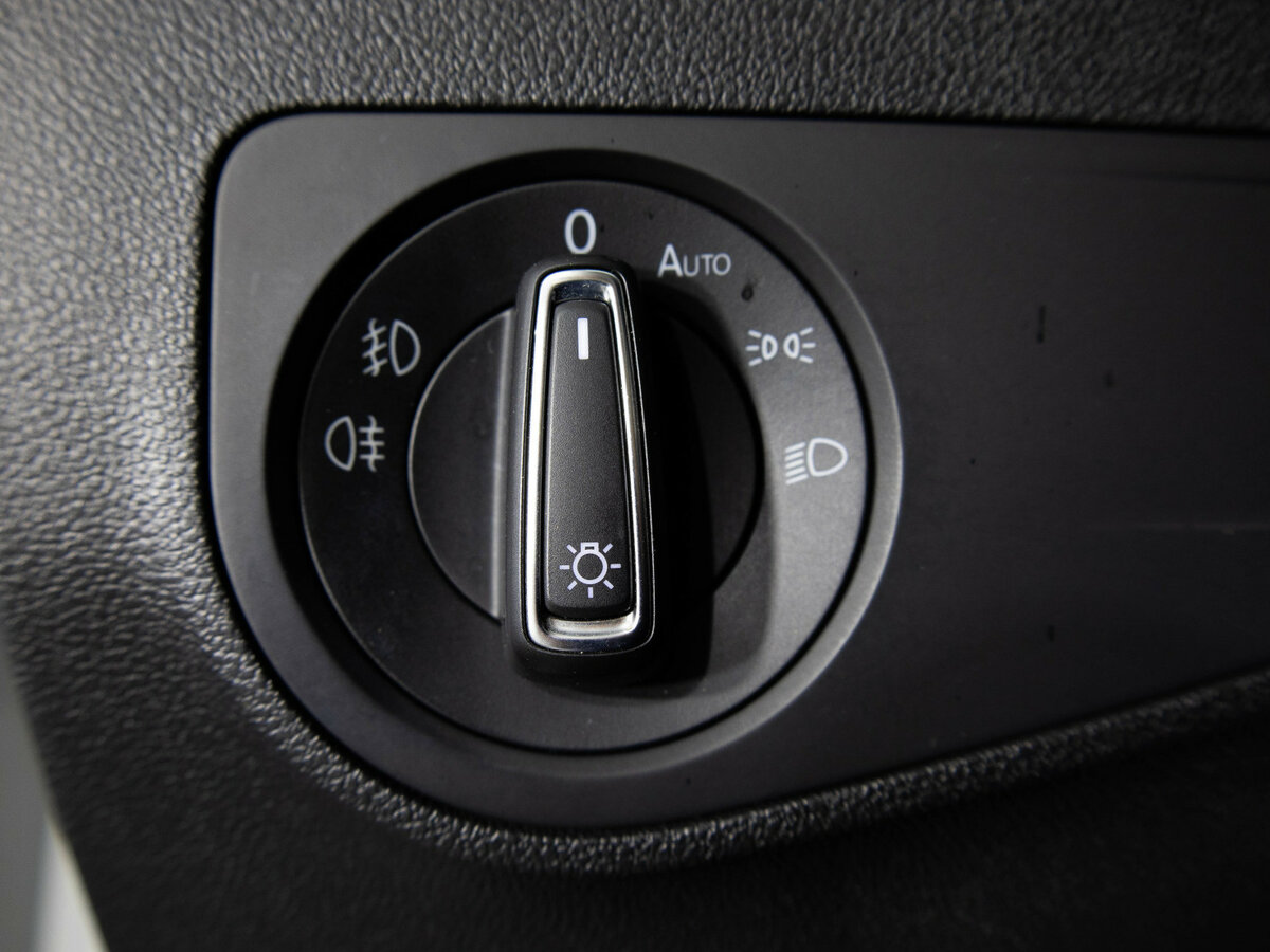 Volkswagen Tiguan II, 2018 Фото №17