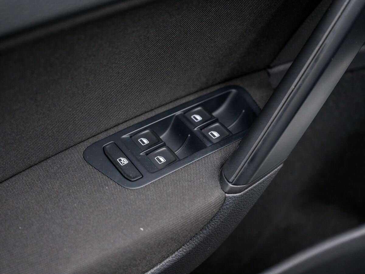 Volkswagen Golf, 2014 Фото №15