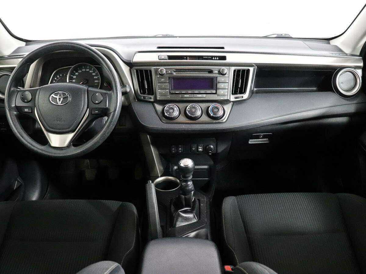 Toyota RAV4, 2015 Фото №10