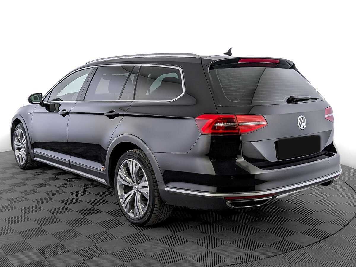 Volkswagen Passat Alltrack, 2018 Фото №7