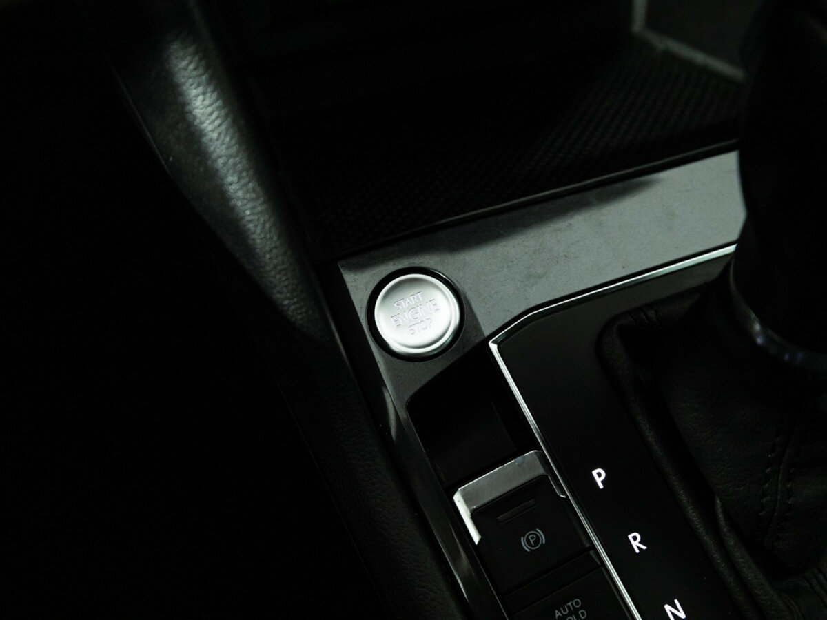 Volkswagen Tiguan II, 2018 Фото №18