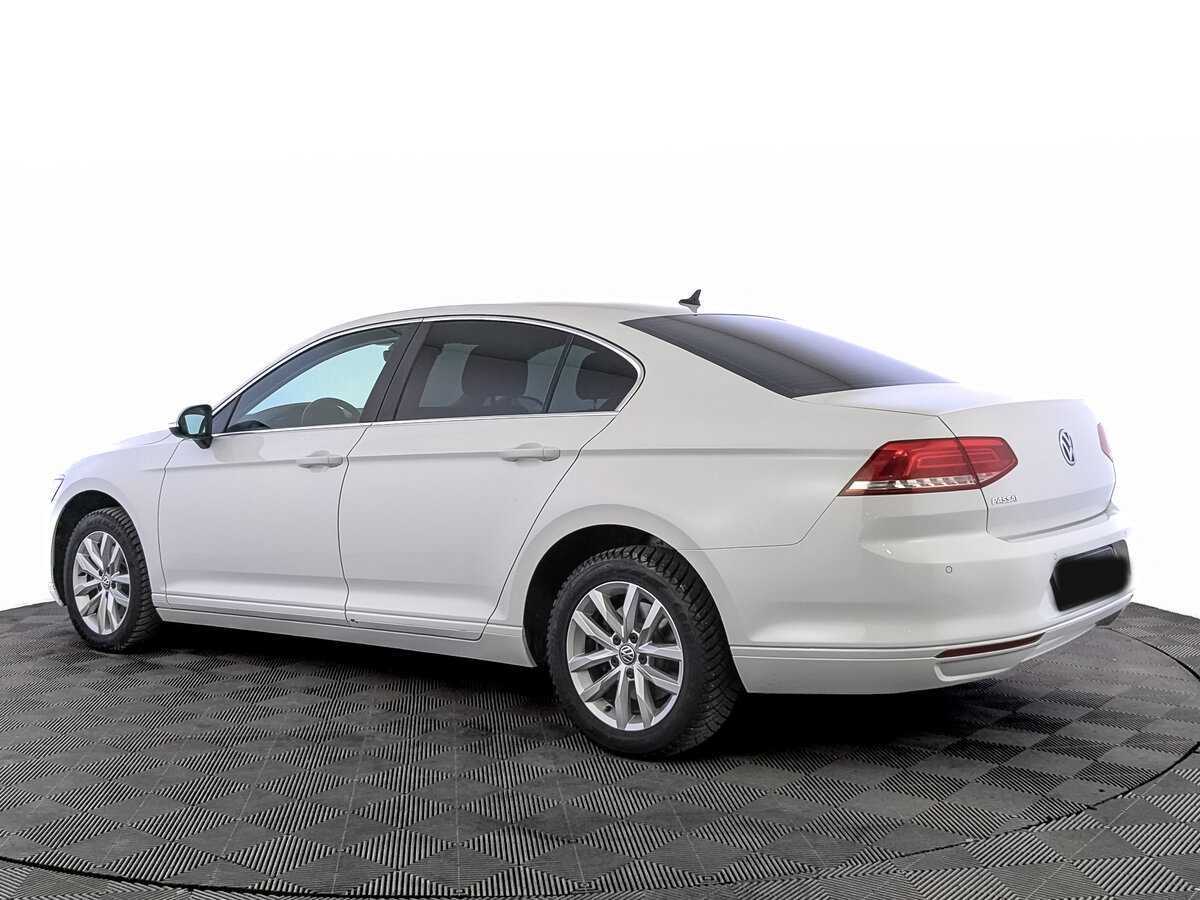 Volkswagen Passat, 2019 Фото №7