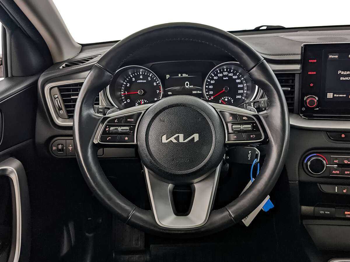Kia Ceed, 2022 Фото №18