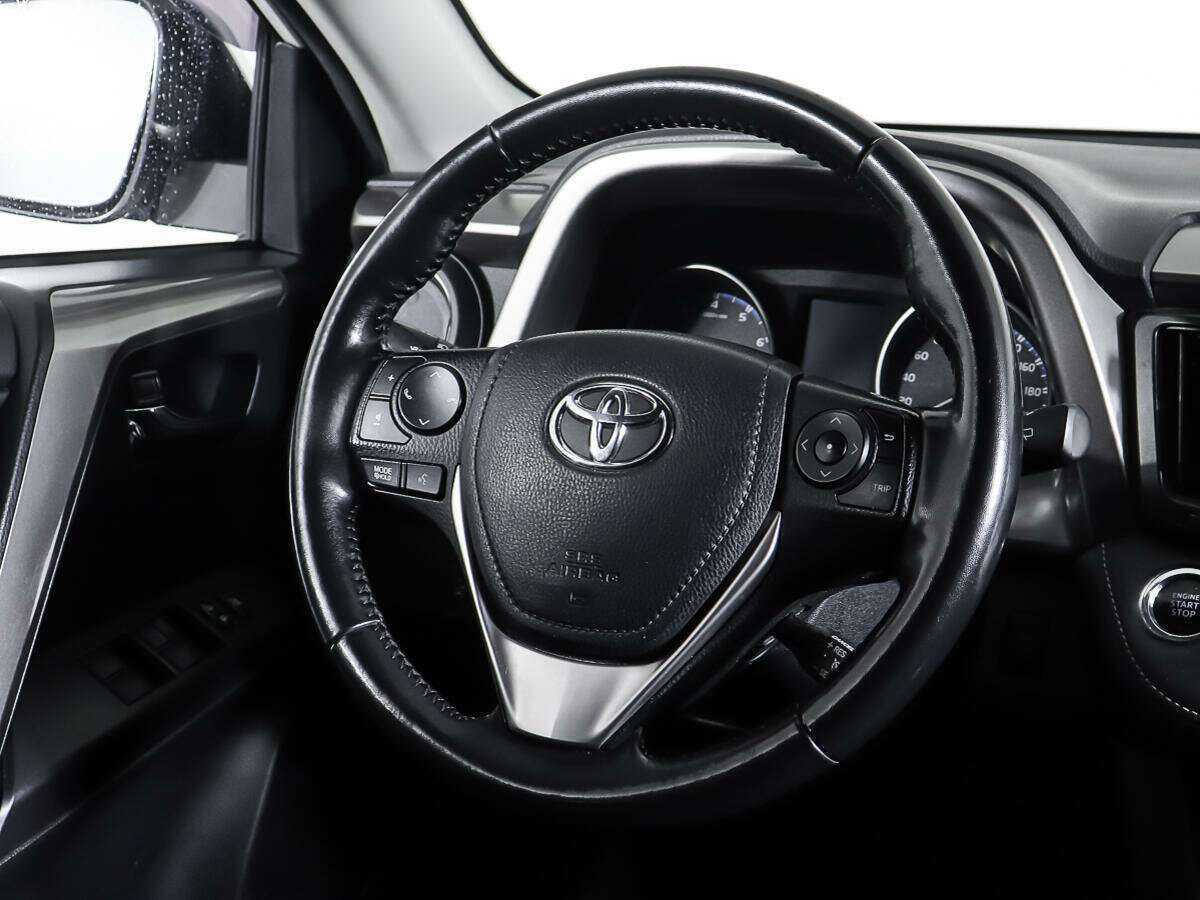 Toyota RAV4, 2019 Фото №15