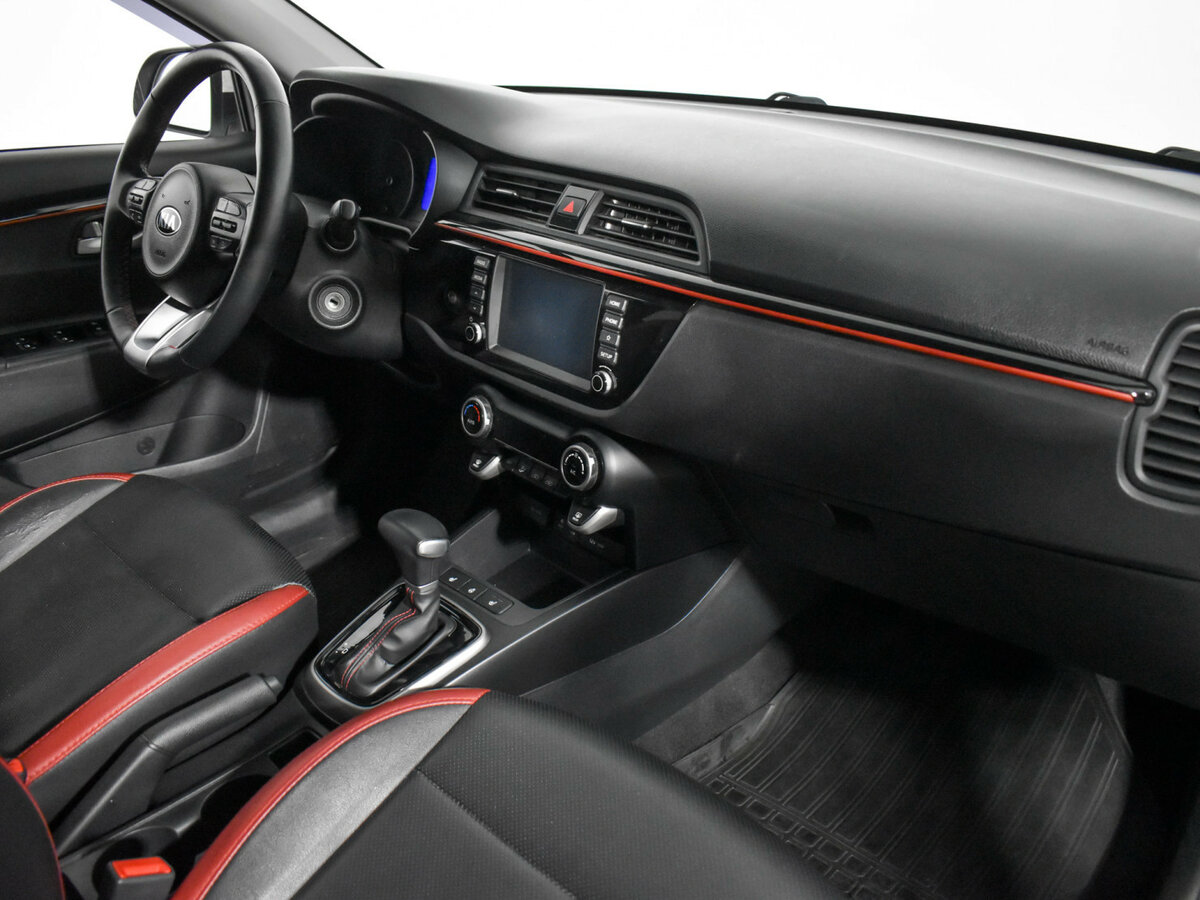 Kia Rio X-Line IV, 2020 Фото №12