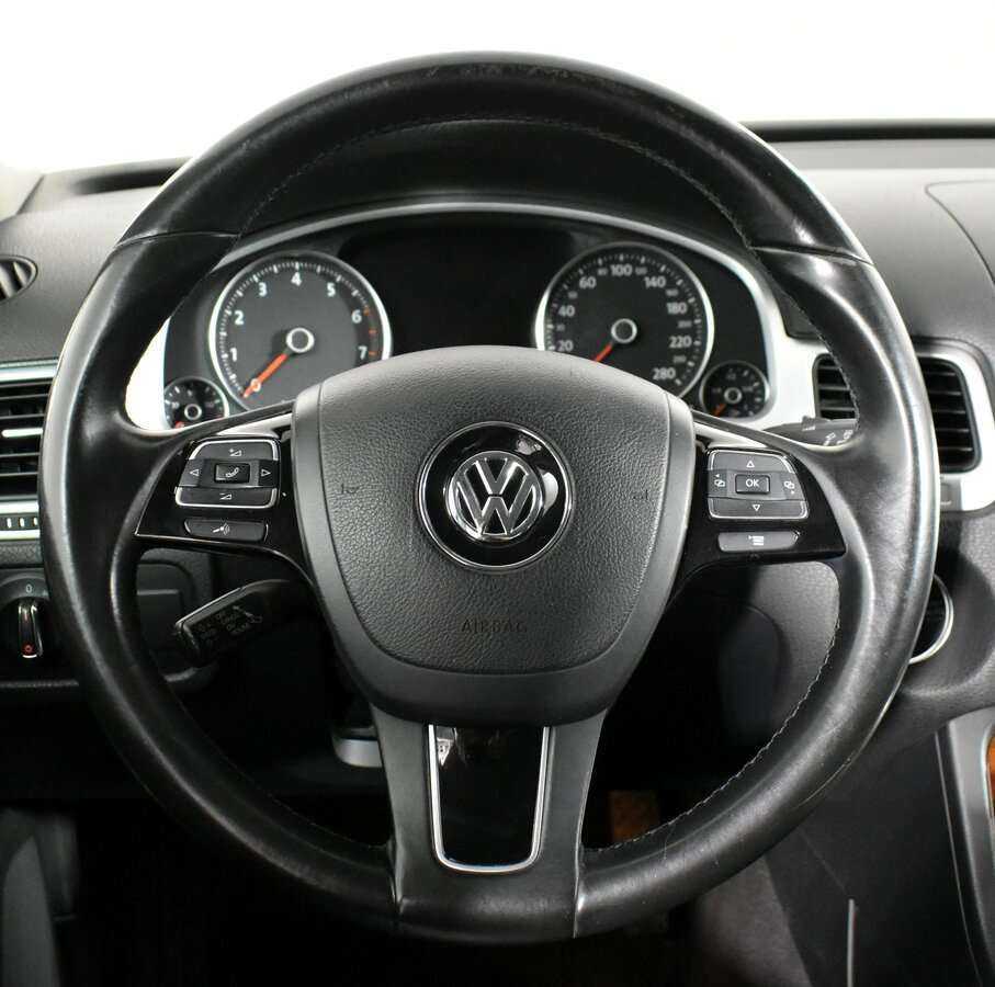 Volkswagen Touareg, 2012 Фото №8