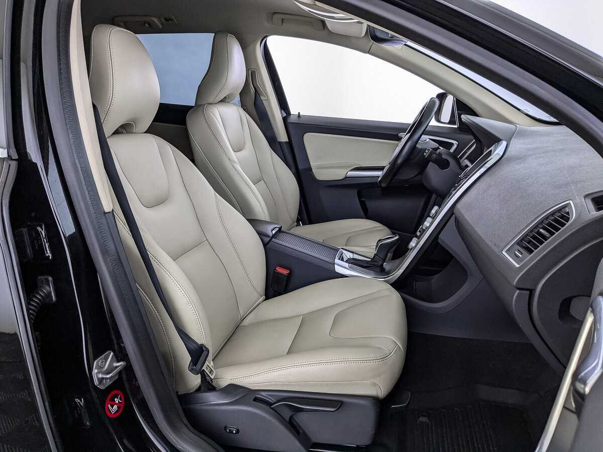 Volvo XC60, 2017 Фото №20