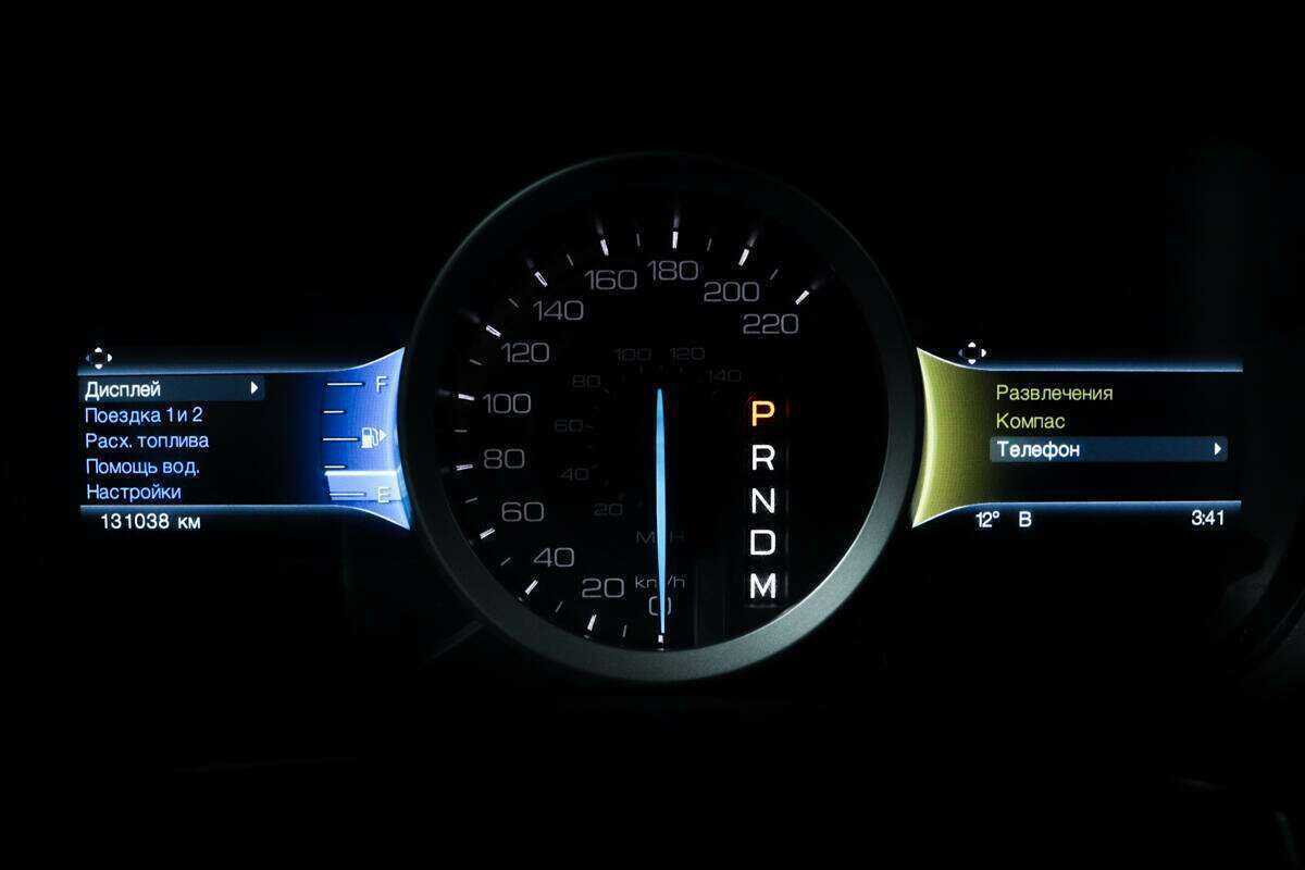 Ford Explorer, 2015 Фото №10