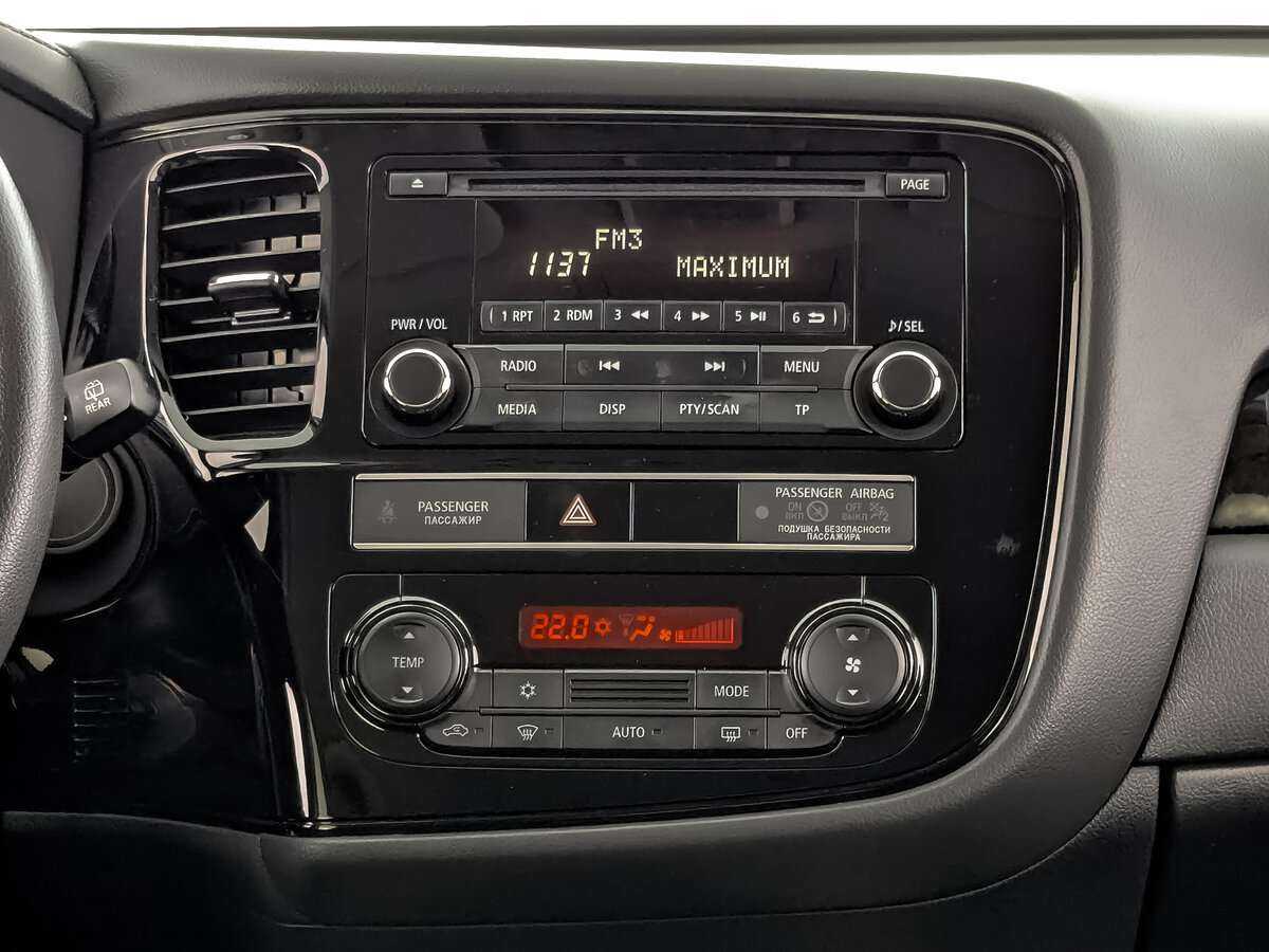 Mitsubishi Outlander, 2019 Фото №13