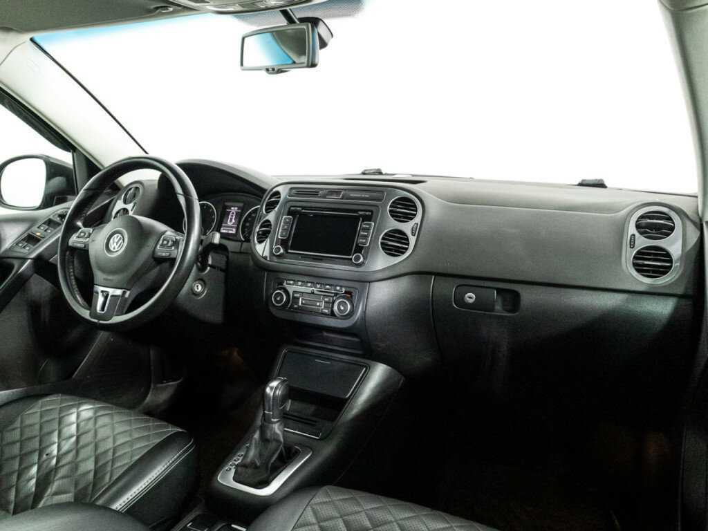 Volkswagen Tiguan, 2015 Фото №9