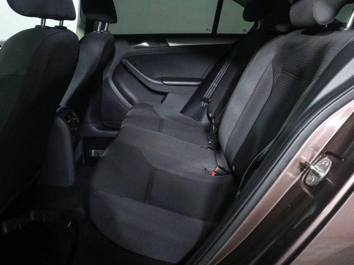 Volkswagen Jetta, 2015 Фото №8