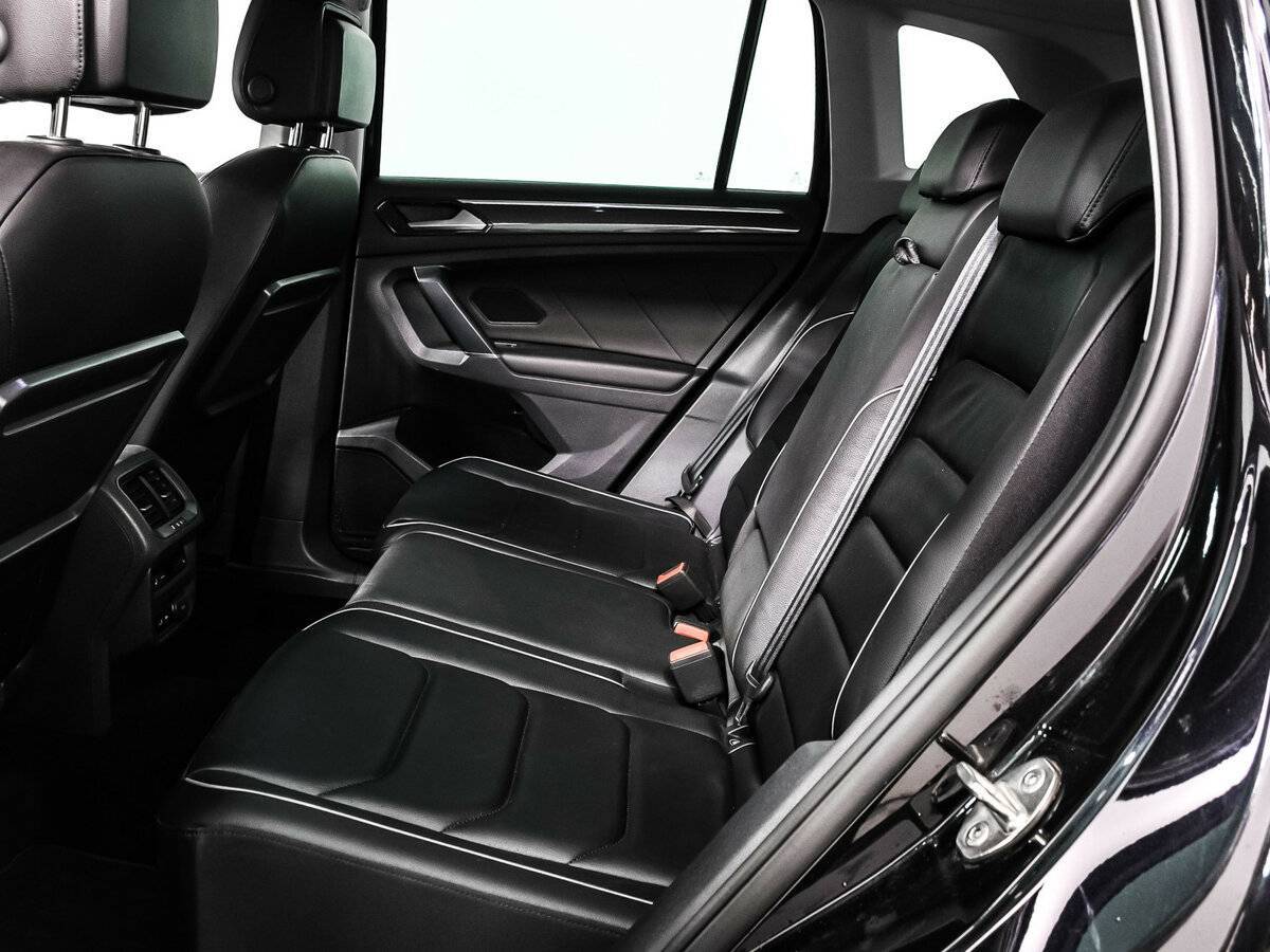 Volkswagen Tiguan, 2018 Фото №13