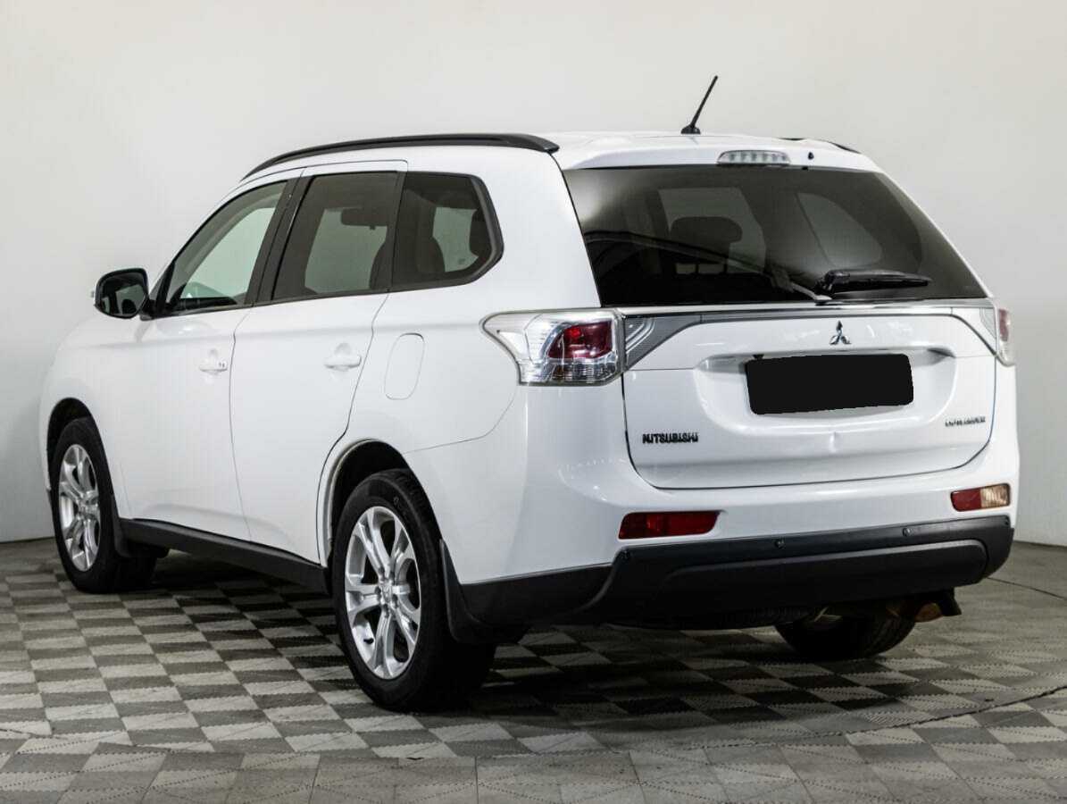 Mitsubishi Outlander, 2014 Фото №7
